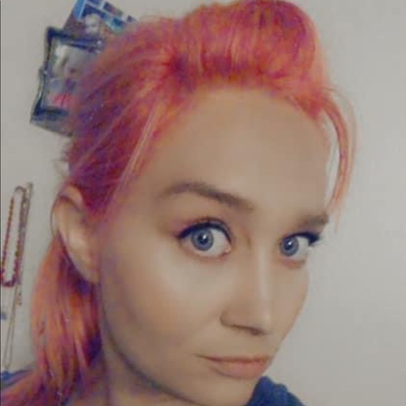 Iโm baaaack! Help me sell my stuff! Everything must go! - Picture 7 of 12